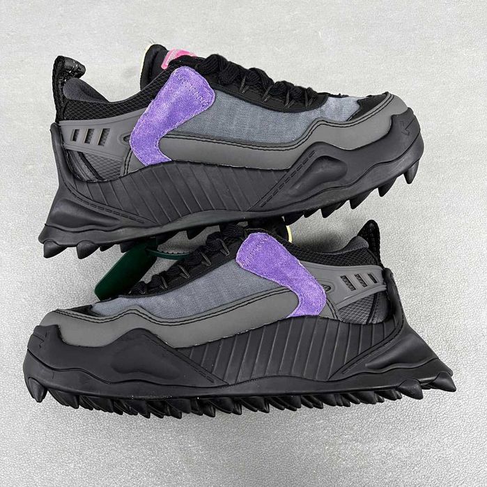 Adidasi Off White ODSY 1000