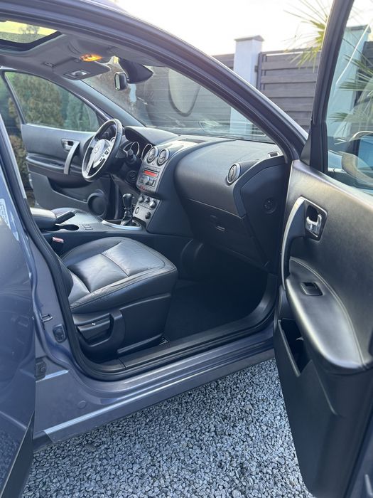Nissan Qashqai 1.5 DCi carlig, panoramic, piele
