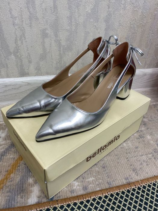 продается туфли 38,39рр