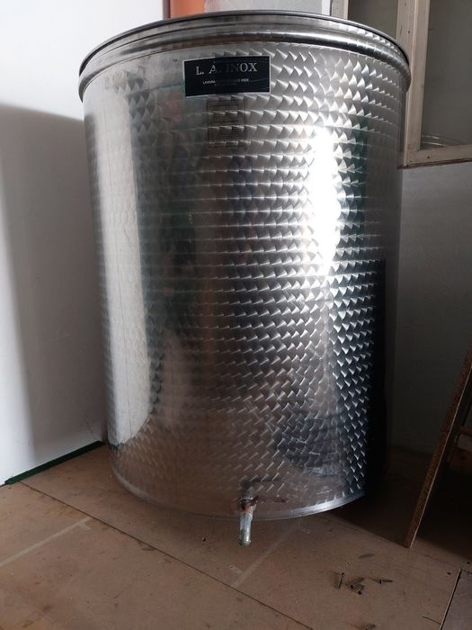 Butoi inox alimentar 1000 litri