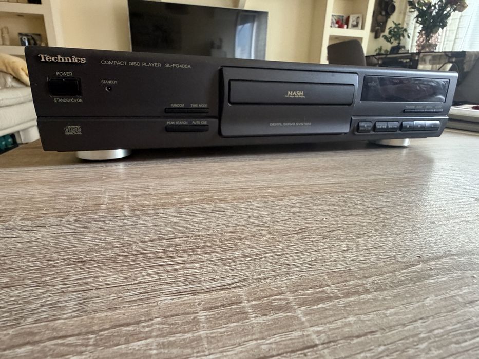 компакт диск плеър Technics SL-PG480A