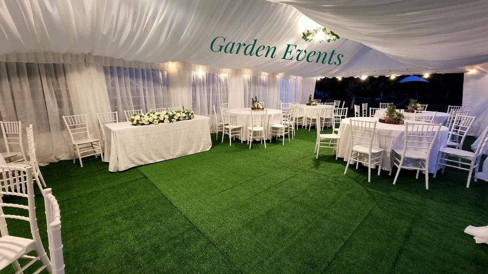 Cort corturi evenimente de inchiriat, mese scaune umbrele