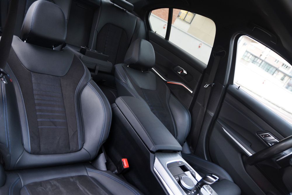 BMW Seria 3 G20 320d Hybrid M Paket 190cp Ceasuri Lane Side Garanție
