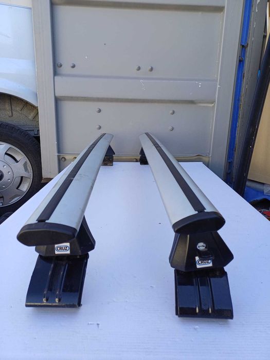 Bare Transversale Cruz Silver pe caroserie Fiat Tipo, sedan, 2016+