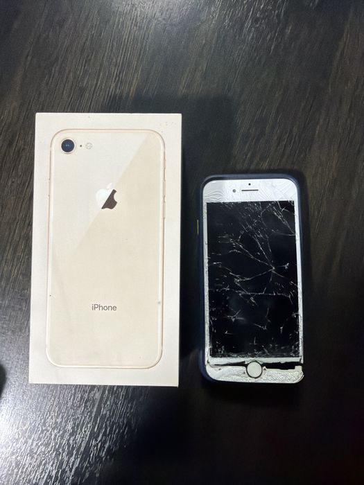 Iphone 8 64gb на запчасти