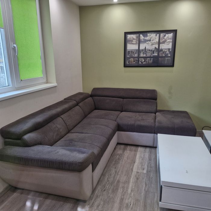 Ъглов диван с функция сън и ракла