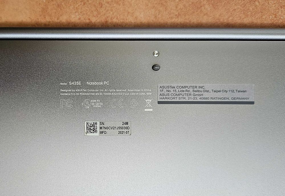 Laptop ASUS VivoBook S14-S435EA