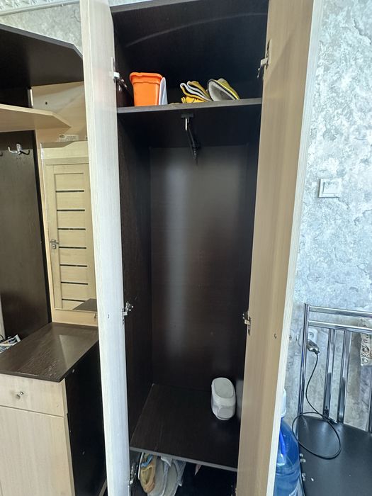 Прихожая в хорошем состояние