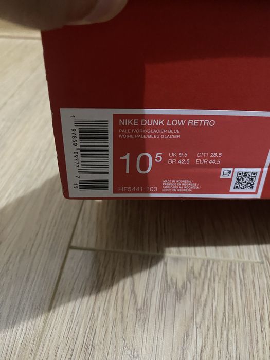 Продаю оригинальные Nike dunk low retro