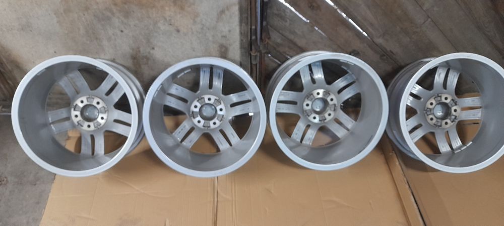 5x12 r17 ET42 за vw
