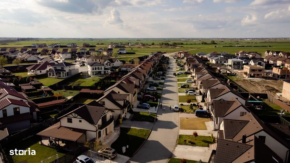 Teren 607 mp | Stradă complet pavată și locuită | Proiect CADOU