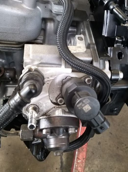 Pompa inalte 1.6 hdi bh bh01 peugeot 308 208 5008 citroen c3 c4 euro 6 dupa 2013 0445010739