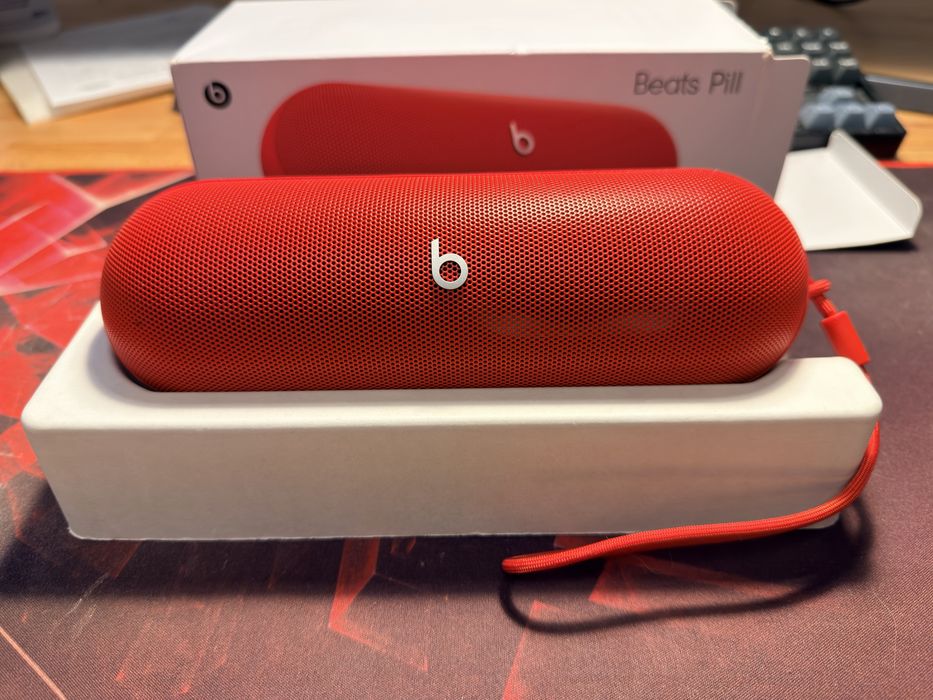 Apple Beats Pill - Boxa portabila Bluetooth 5.3, IP67, Rosu, A3211