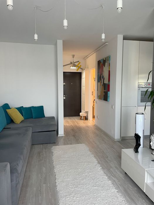 Apartament o cameră -ofer spre închiriere