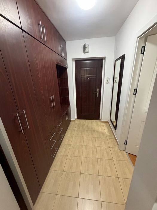 Inchiriere apartament Craiova valea rosie etaj 2 (lift)
