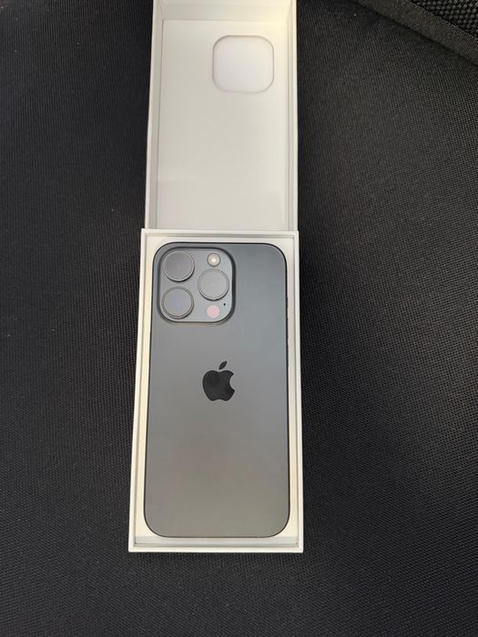 Iphone 15 Pro, Black Titanium, 128 GB