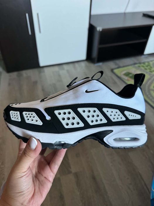 Nike Air Max SNDR