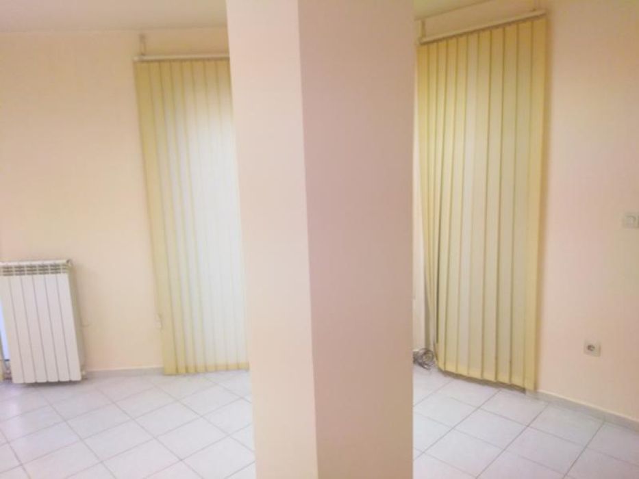 Дава се под наем Офис в София, Гео Милев - 20 кв.м за 280.5 € - Снимка #4