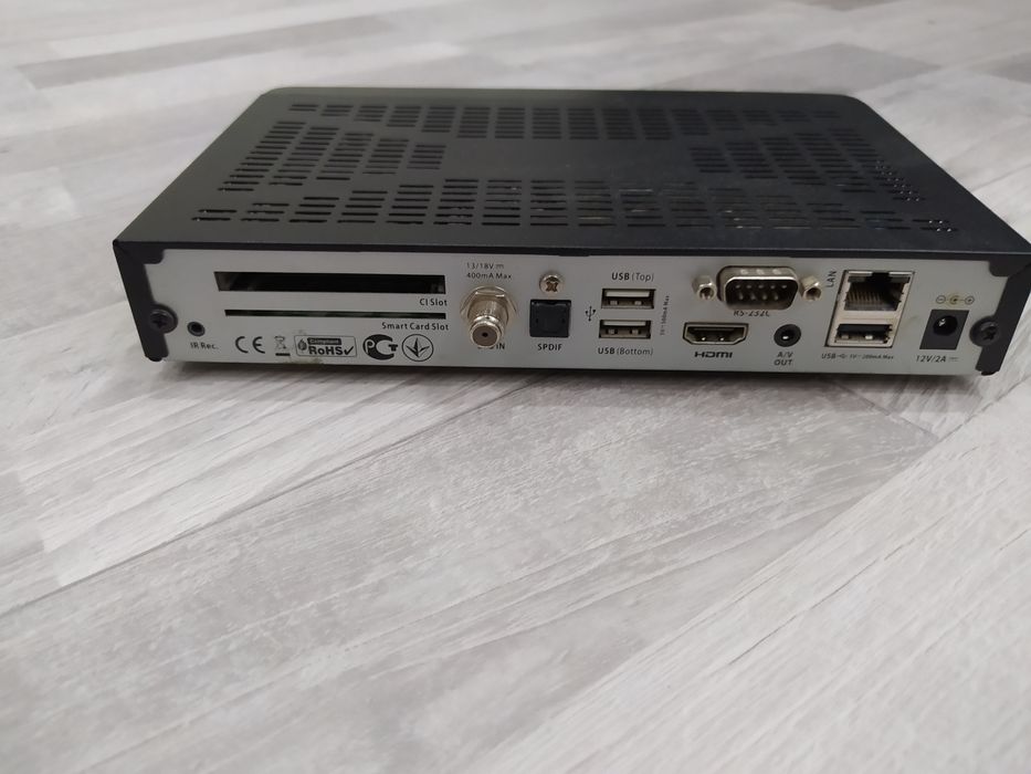 Тюнер OpenBox для ТВ