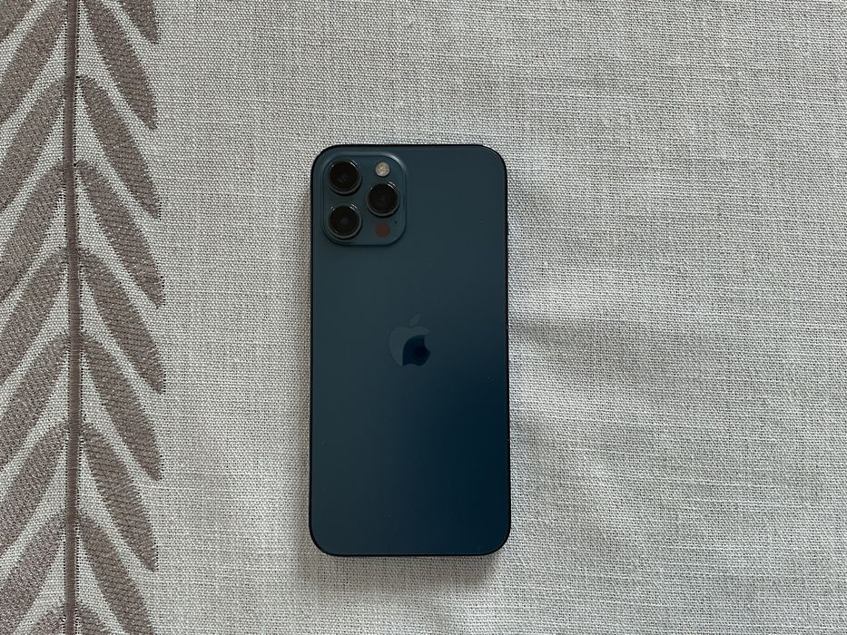 Продам iphone 12 Pro Max