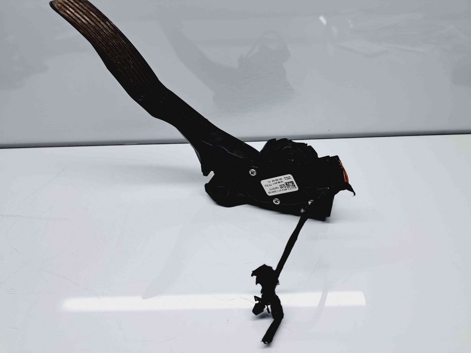 Pedala acceleratie Opel Astra K Hatchback [Fabr 2015-2022] 13373777