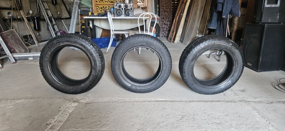 Продам шины R15 , зимние.