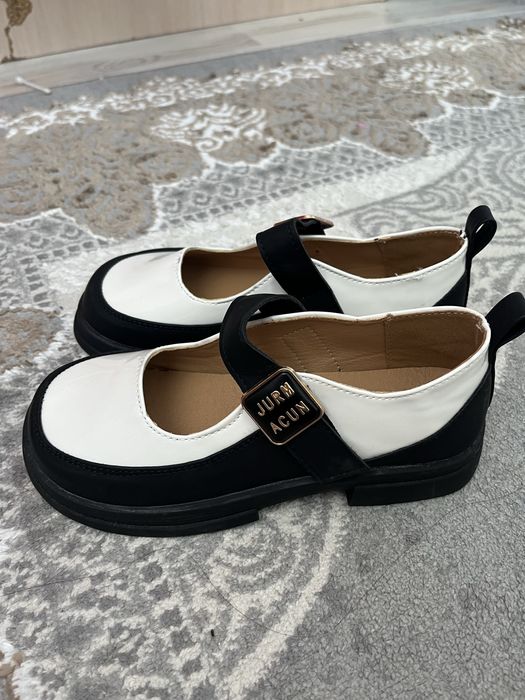 Школьный туфли 34размер