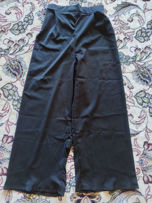 Двойка янги кийилмаган