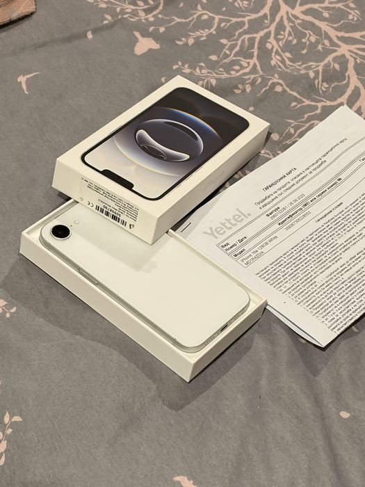 iPhone 16e с гаранция