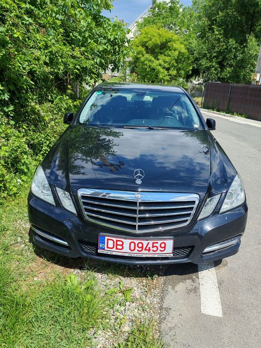 Mercedes-Benz E
