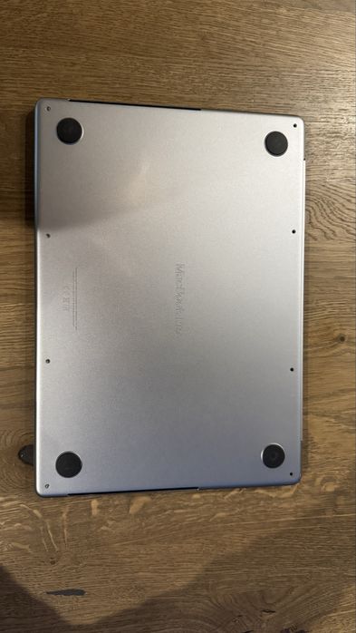 MacBook Pro 14” M1 Pro 16GB Ram 512 SSD