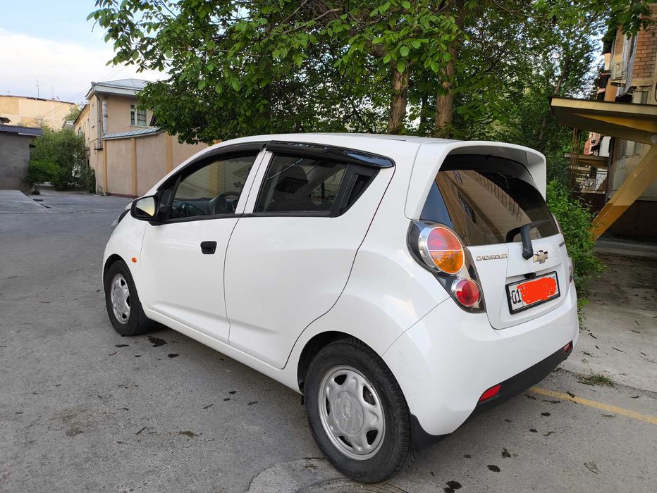 Продается автомобиль Spark, 1 евро позиция