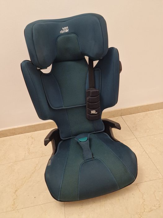 Scaun auto Isofix KIDFIX i-Size, 3.5 - 12 ani, Atlantic Green, Britax