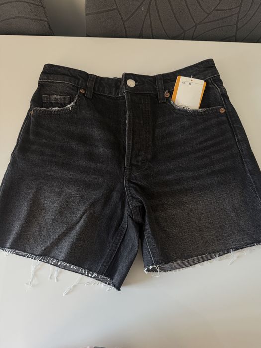 Pantaloni scurti blugi 32 HM noi