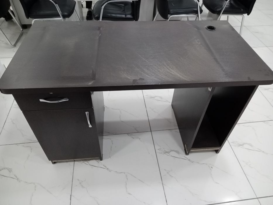 Ofis Mebillari sotiladi holati ideal...