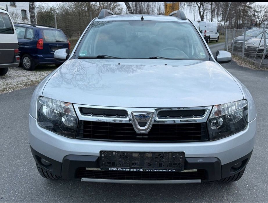 Dacia Duster 4x2 1.6 Benzina
