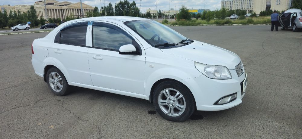 Продам Ravon R3 Nexia