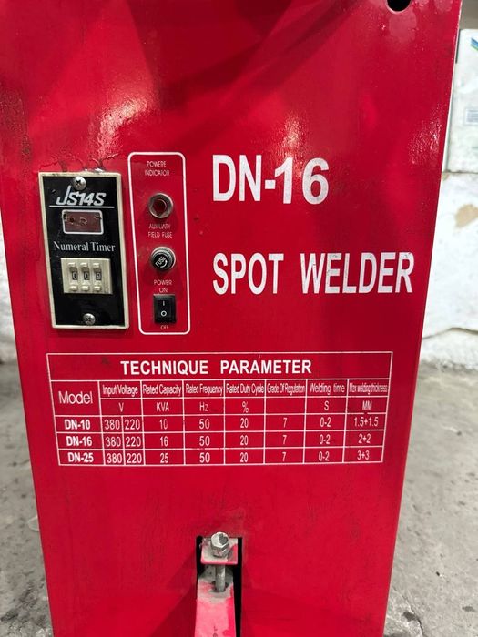 Tochechnaya kontakt svarka