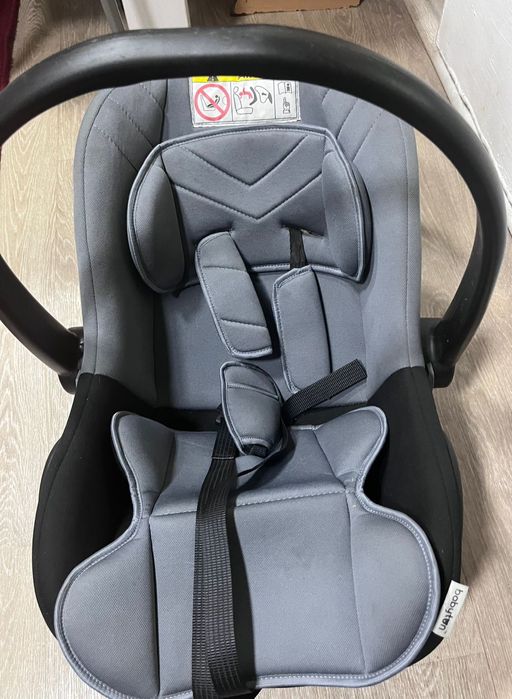 Продам авто кресло -люлька