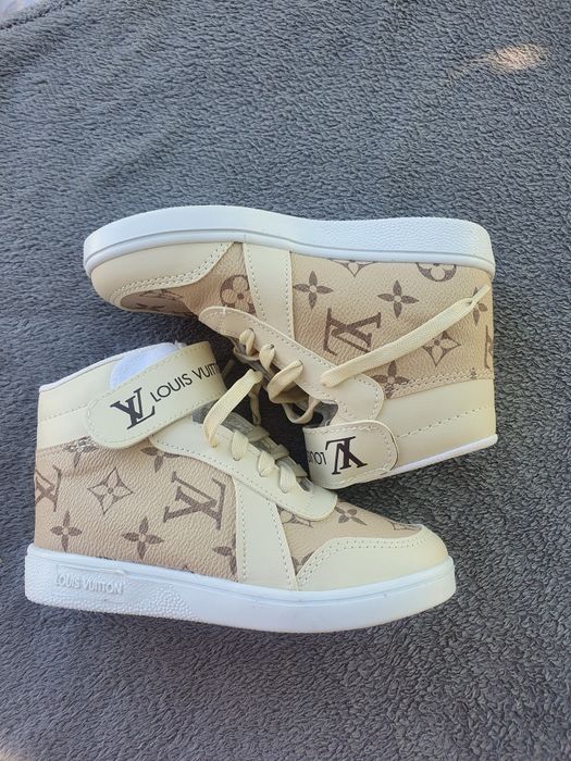 Adidasi , ghete copii