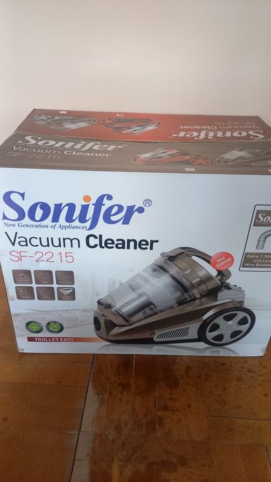 Пылесос, мини печ, утюг