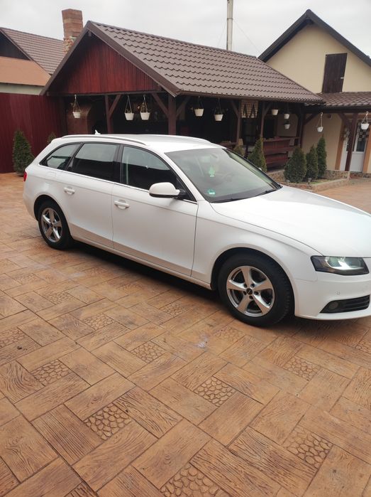 Vând Audi A4 b8.