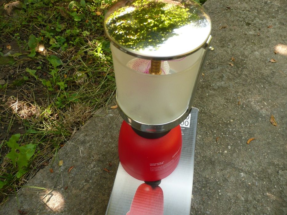 Газова къмпинг лампа