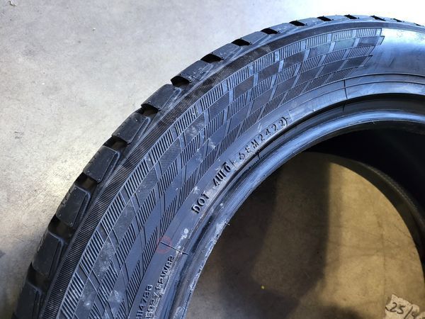 235/55/19 YOKOHAMA 4бр