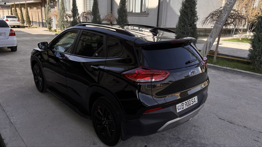 Tracker 2 red line eng ohirgi pozitsiyasi sotiladi