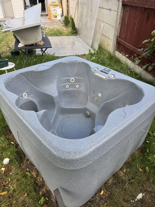 Jacuzzi / Hottub Balboa 4 persoane