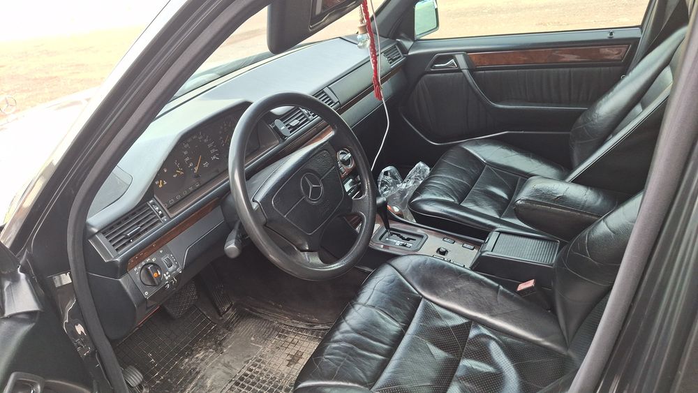 2.2 ,124,рейстайлинг,1994