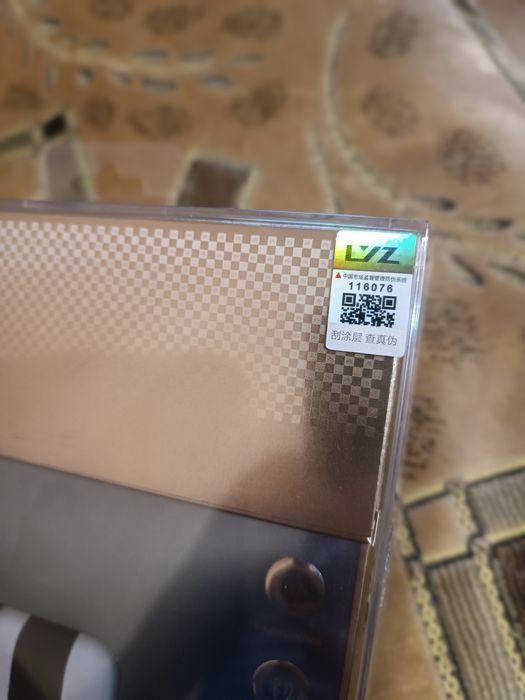 Наушники блютуз.