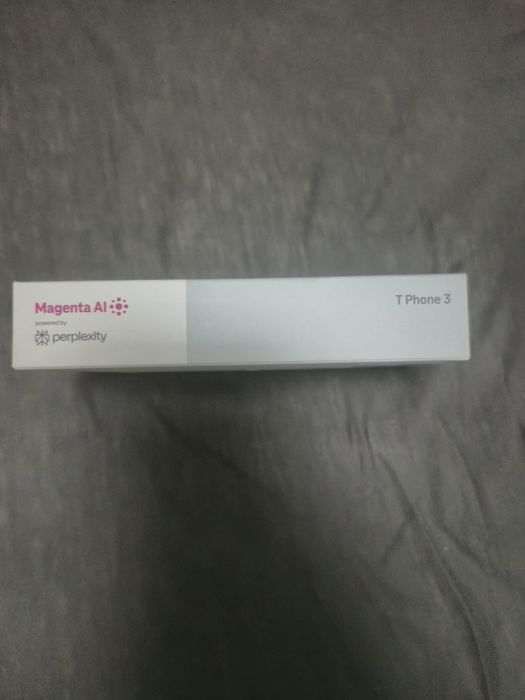 T  phone    3 nou