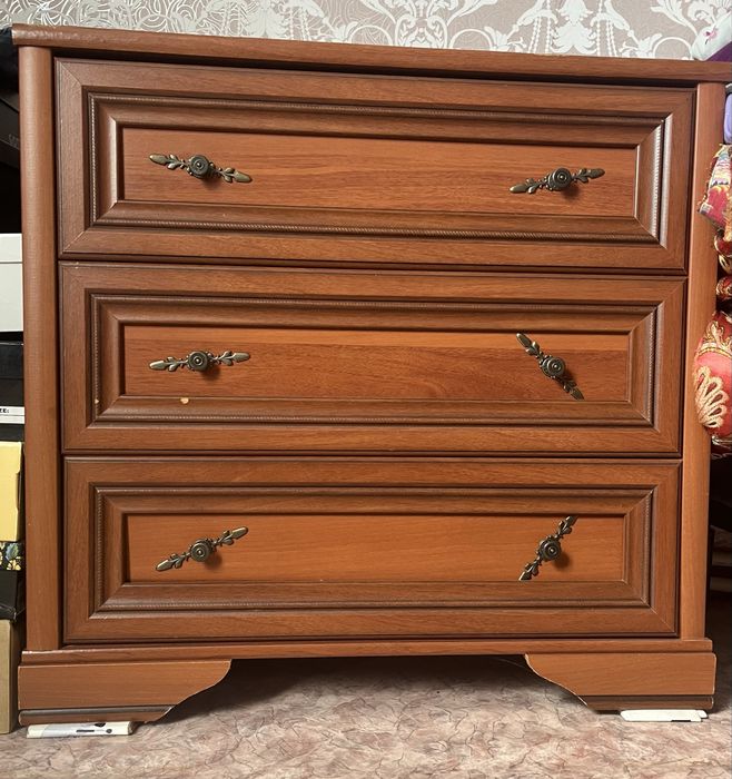 Продам гарнитур.